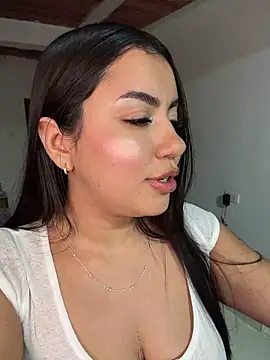 ImjustMia 라이브 XXX 채팅