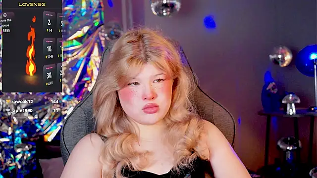 Онлайн чат XXX LilithNlsn