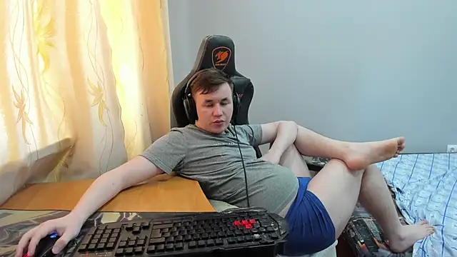 iliaskrislove Chat XXX in diretta