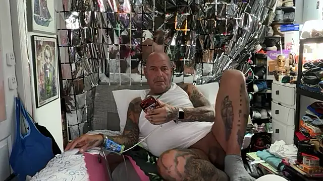 lovetatts64 Webcam-Show
