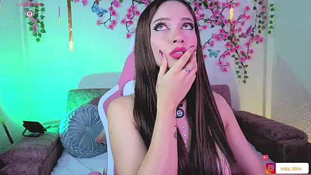 Ruby-conner2 – Naživo XXX chat