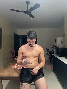 guzzfit: απευθείας συνομιλία ΧΧΧ