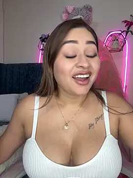 kat_lily11's Webcam Show
