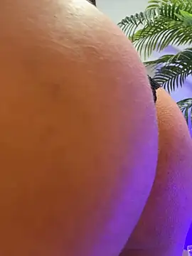 Chat +18 de Mau_White ao vivo