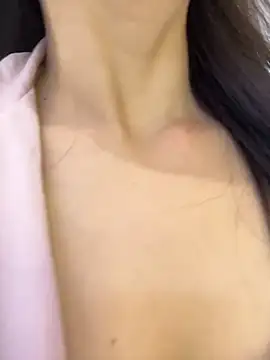 xiaochengzi505 在線直播表演