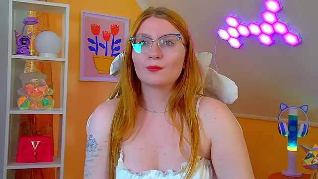 AliceAllisons Chat XXX live