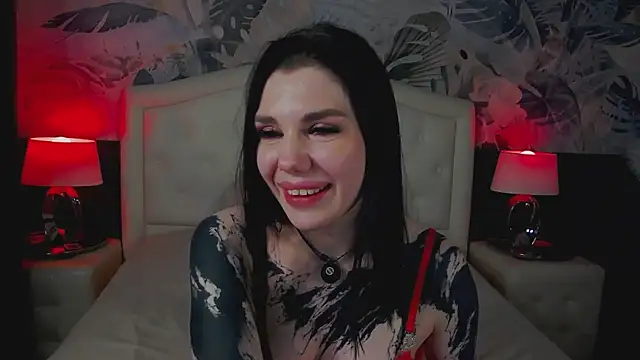 MaeveMoon Adlı Modelin Canlı XXX Sohbeti