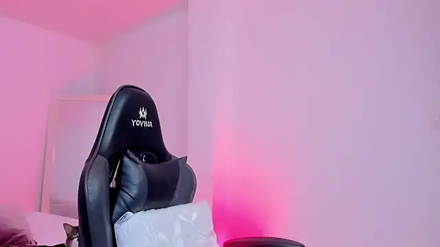 sophierooy22's Live XXX Chat
