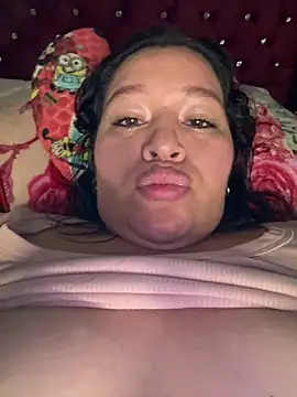 Chat XXX en directo de Lovelipsbig