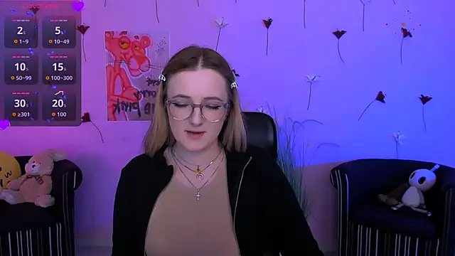 luna_berryy's Live XXX Chat