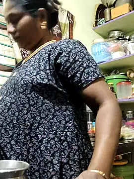 yamini1431 Show in webcam