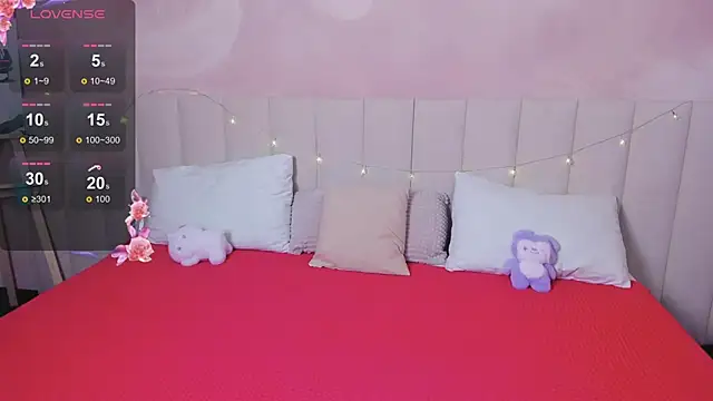 Mia_Yuri's Live XXX Chat