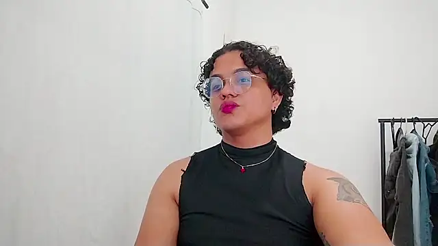 Show modela Diane_exotic na web-kameri