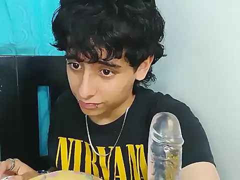LatinHeatX22 Webcam-Show