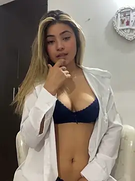 sweetlove-'s Live XXX Chat
