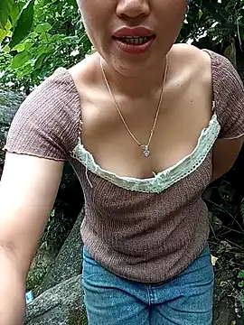 Ama-ra's Live XXX Chat