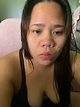_UrSingleMamiBella_ Pertunjukan Webcam