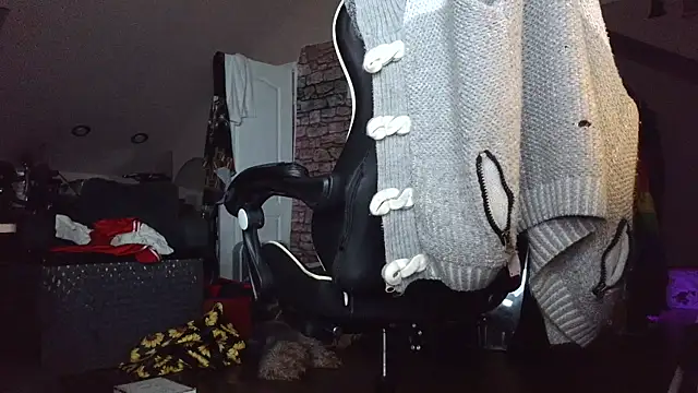 bigshh8 webcam show
