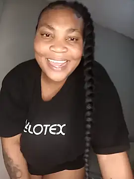 BeverlyQueen15's Live XXX Chat