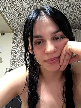 Daniela-rosee Obrolan Langsung XXX