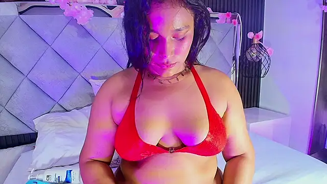 Sara_Chanel_'s Webcam Show
