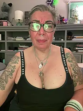 dieseldame1313 Chat XXX live