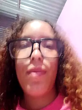 Show de sofia0303 na webcam