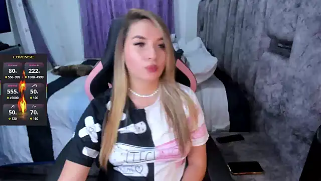 nicol_080 Live XXX-chat