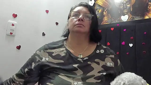Evaaross_2345's Live XXX Chat
