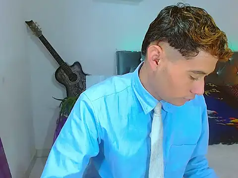 _Santi2 Live XXX-chat