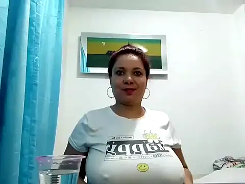 Show Webcam de Canella_Lovely