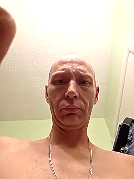 Pokazy przed kamerką – mythicbonez69