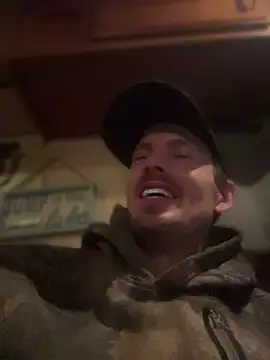 KBONE36 élő XXX-chatje