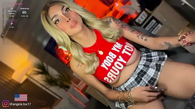 Angela_foxx Webcamshow