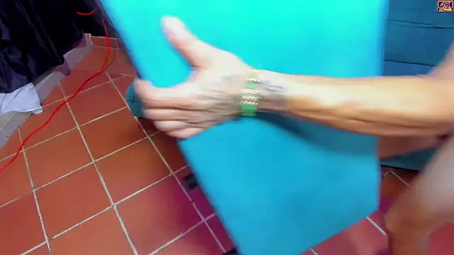 play_hard66のライブXXXチャット