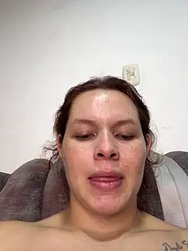 miacarrot's Live XXX Chat