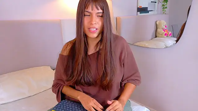 HelenaFoumiern Live XXX chat