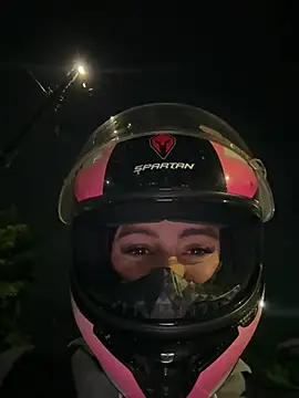 XXX chat uživo modela _kathaLopez_