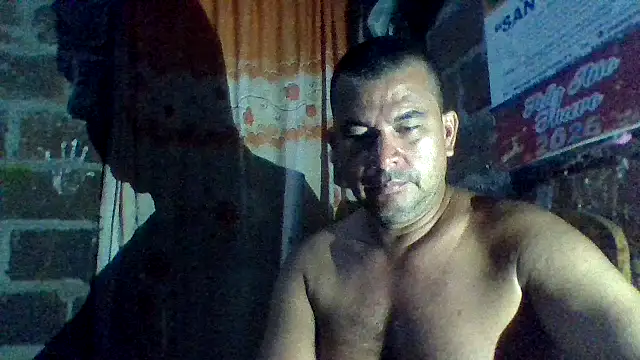axomen Chat XXX in diretta