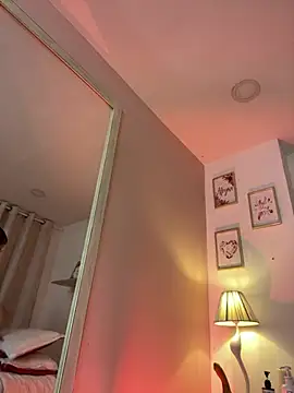 LauraRaider 라이브 XXX 채팅