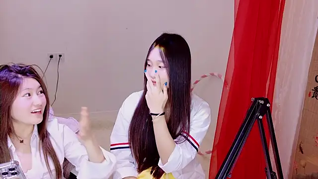 Xiongchumo1120のウェブカメラショー