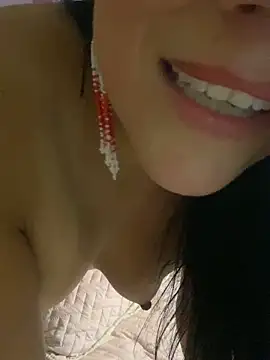 Miaswwe লাইভ XXX চ্যাট