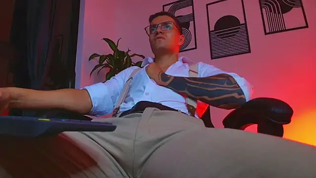Show de ALPHA_DOMINUS_ na webcam
