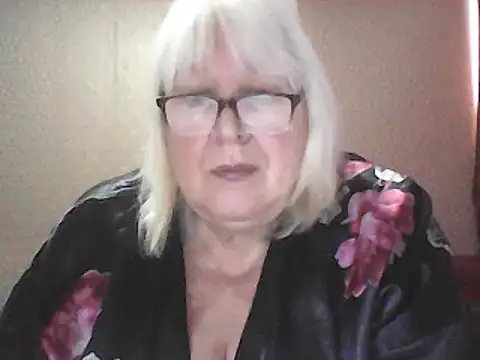 Pokazy przed kamerką – Alexia64231