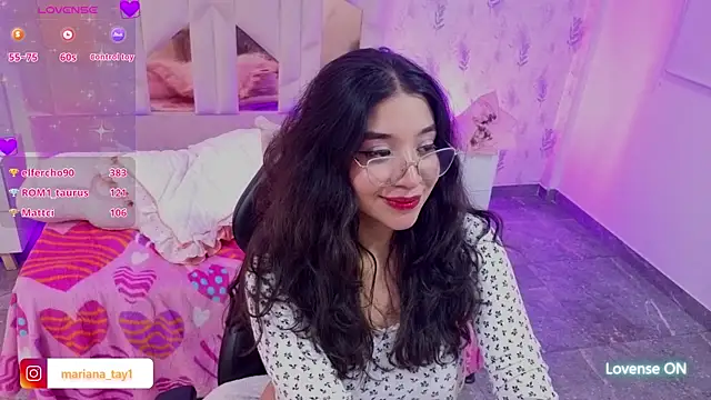 MARIANA_TAY1's Live XXX Chat