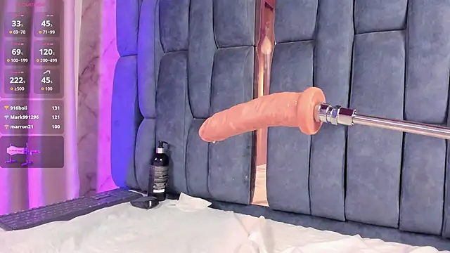 XXX chat uživo modela RoseTaylor__