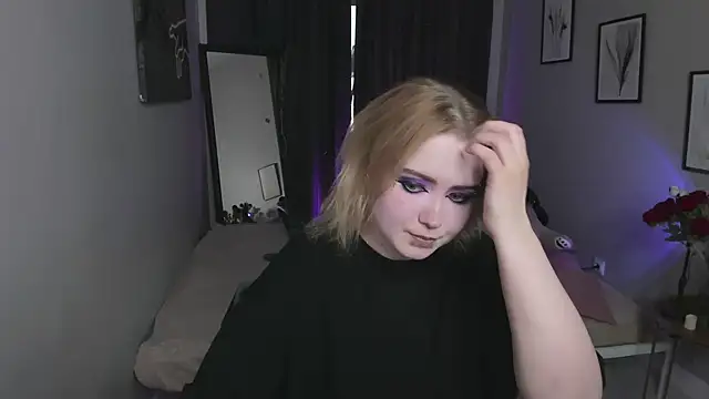 Chat +18 de FionaxRider_ ao vivo