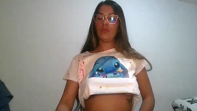 Živý XXX chat Juanabrunette7