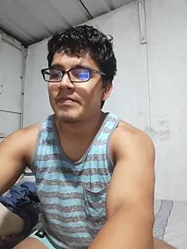 ChicoHot2503 Show Webcam