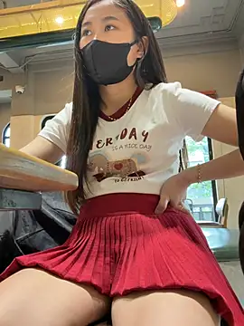 Tina_995 Show Webcam